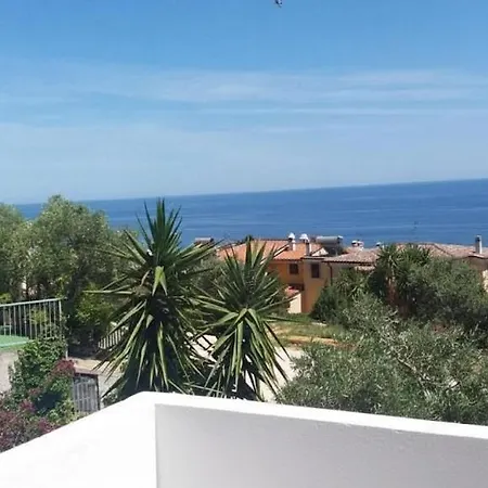 Apartment Mansarda Tuttavista *